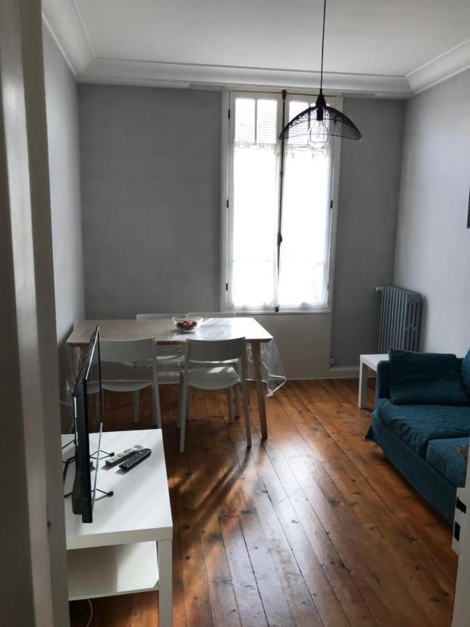 Maison Bernadette - Premier Etage فيتري سور سين المظهر الخارجي الصورة